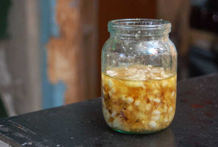 Сахарница с медом должна стоять на столе в каждой семье! Увидите, как изменятся ваши родные через год!