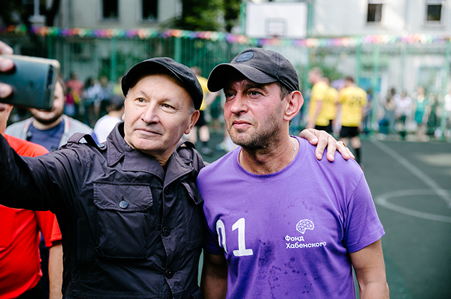 Елена Лядова, Надежда Михалкова, Константин Хабенский и другие на городском кинофестивале в Москве Светская жизнь