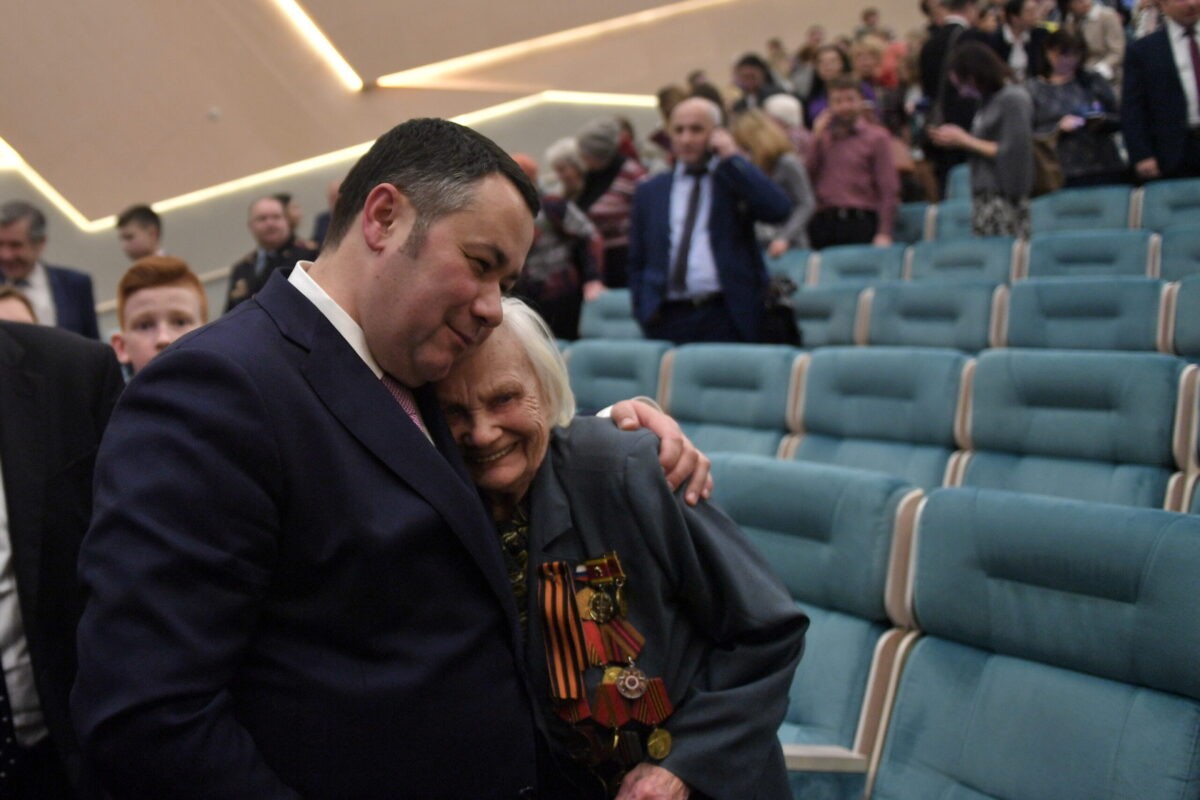 55 лет исполнилось губернатору Игорю Рудене