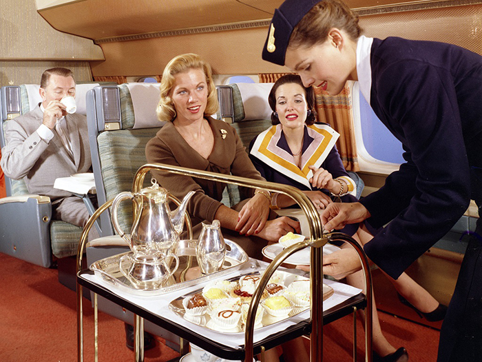 Как летали в самолётах в середине XX века: Когда каждый перелет - роскошный праздник Как летали в самолётах в середине XX века: Когда каждый перелет - роскошный праздник авиатур,мир,поездка