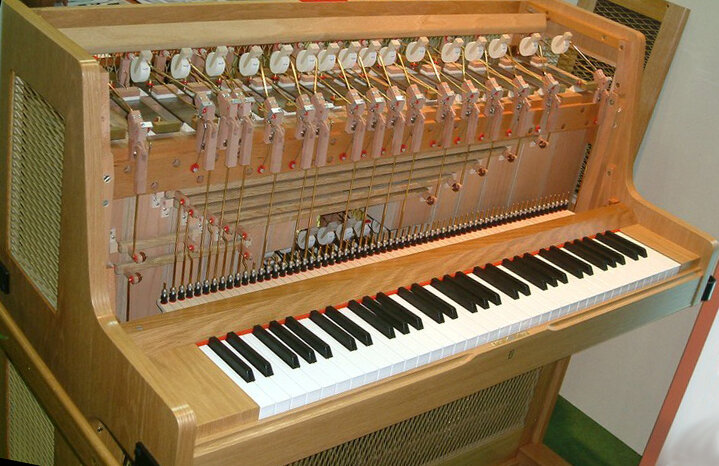 Музыкальный инструмент, который может свести с ума стеклянной, гармоники, инструмент, инструмента, колокольчиков, Франклин, звуки, стеклянных, гармоника, этого, просто, самый, время, сказке, изобретения, которых, которого, инструменте, звучание, можно