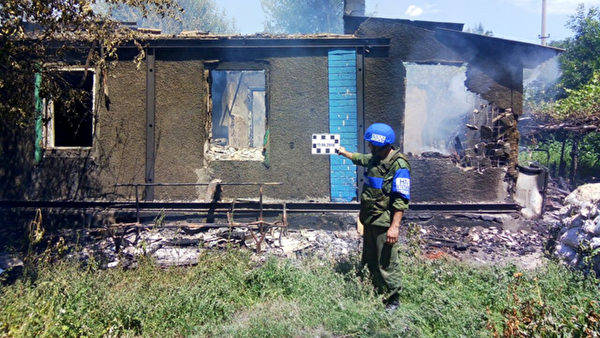 Обстрел населенного пункта Золотое-5 в ЛНР со стороны ВСУ. 13 июня 2019
