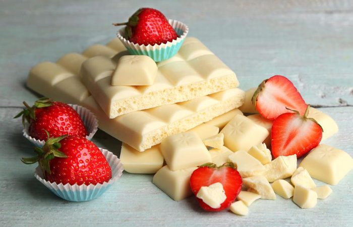 Из чего на самом деле делают белый шоколад