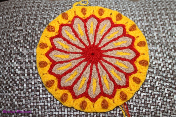 Коврик-сидушка: мастер-класс. Из остатков пряжи Коврик-сидушка: мастер-класс. Из остатков пряжи вязание