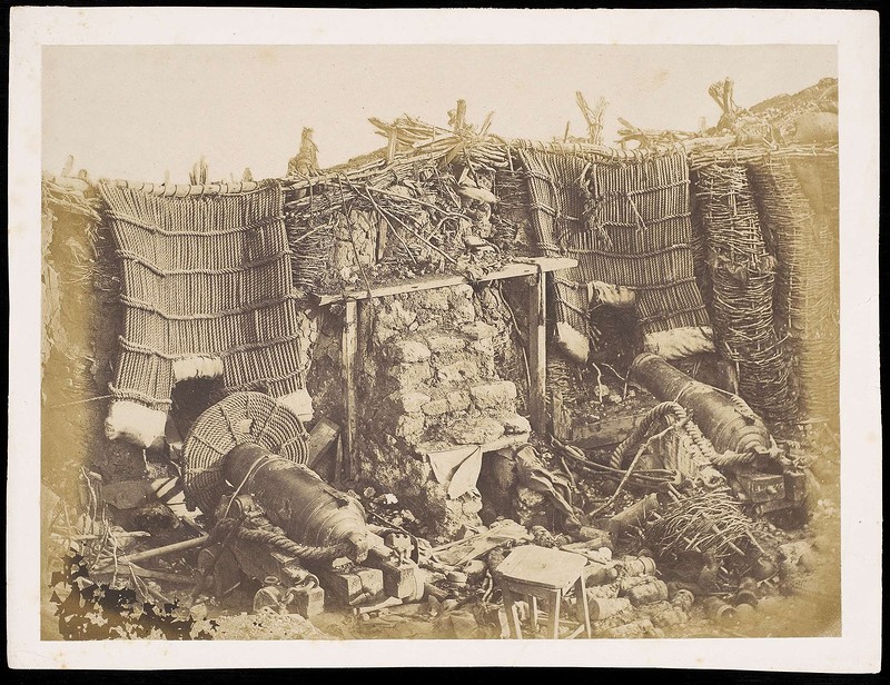 О памятнике падшим женщинам в Севастополе знают даже не все экскурсоводы.