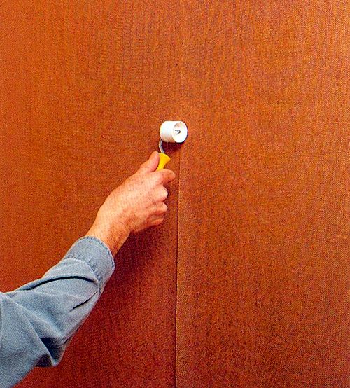 Как подклеить старые обои чтобы были как новые Как подклеить старые обои чтобы были как новые