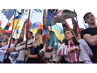 Гурии и фурии. Украинский «пуп земли»