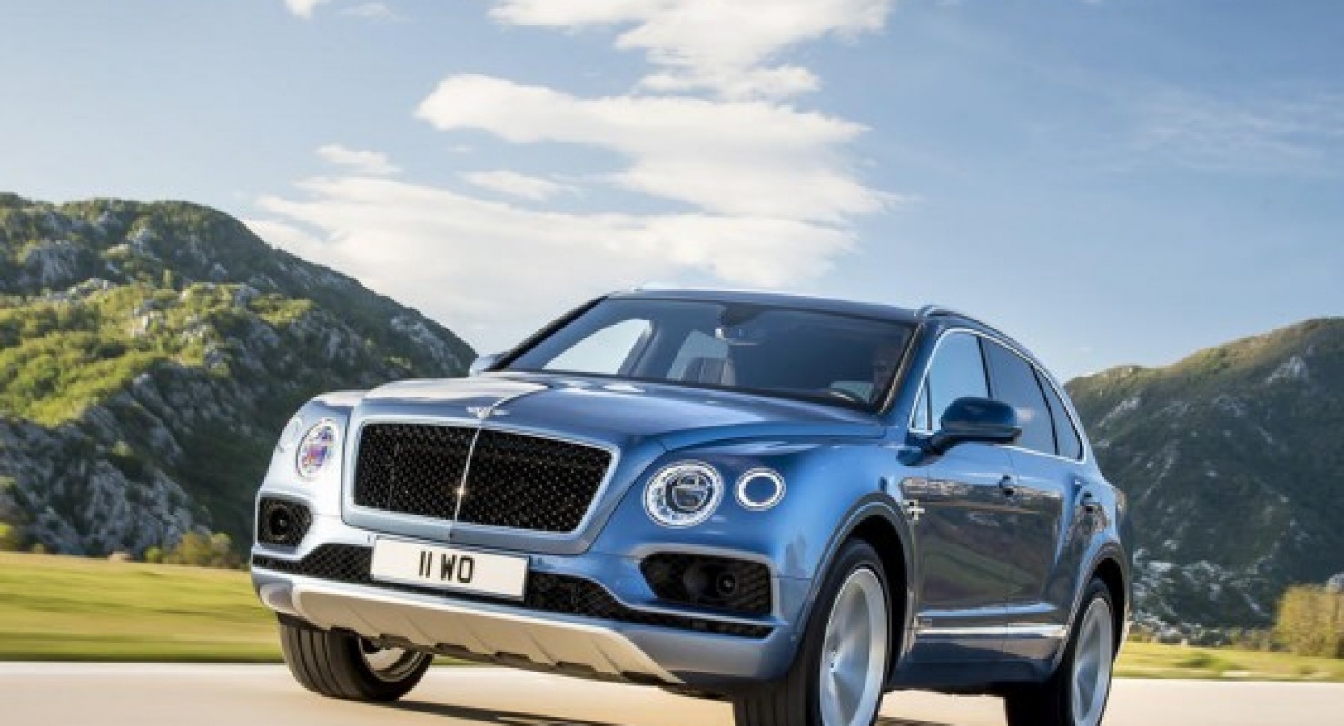 Удлиненный Bentley Bentayga замечен на тестах в Швеции 