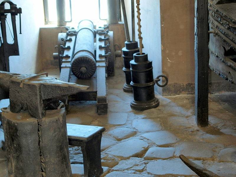 Замок Святого Ангела в Риме: убежище, сокровищница, тюрьма Замок Святого Ангела в Риме: убежище, сокровищница, тюрьма история