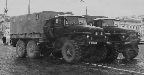 Урал 375 с мотором F8L413. Фото из общедоступных источников