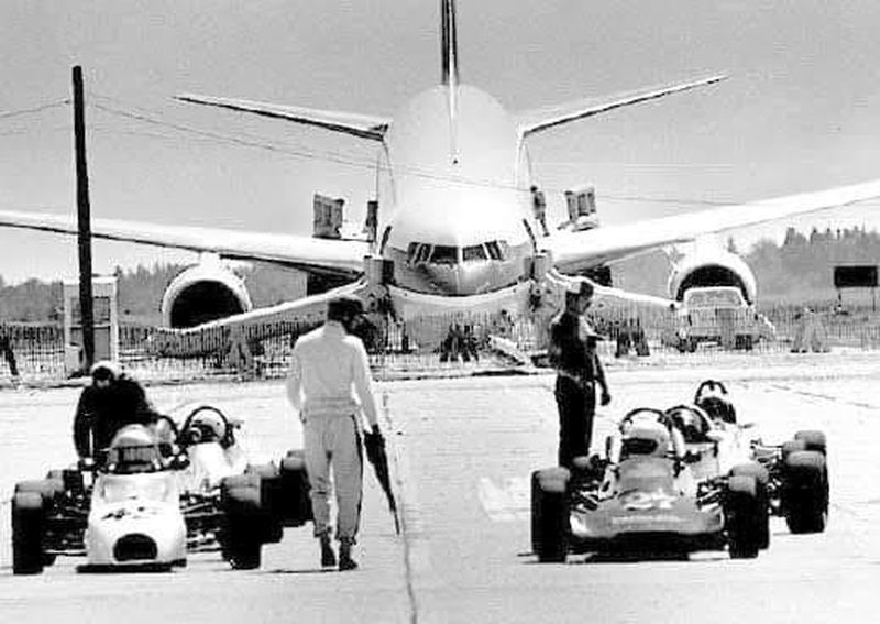 23 июля 1983 года "Боинг-767" авиакомпании "Air Canada"  был неправильно заправлен топливом ... история