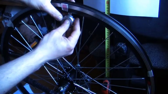 Как исправить любую «восьмерку» на колесе велосипеда для дома и дачи,мастер-класс,полезные советы