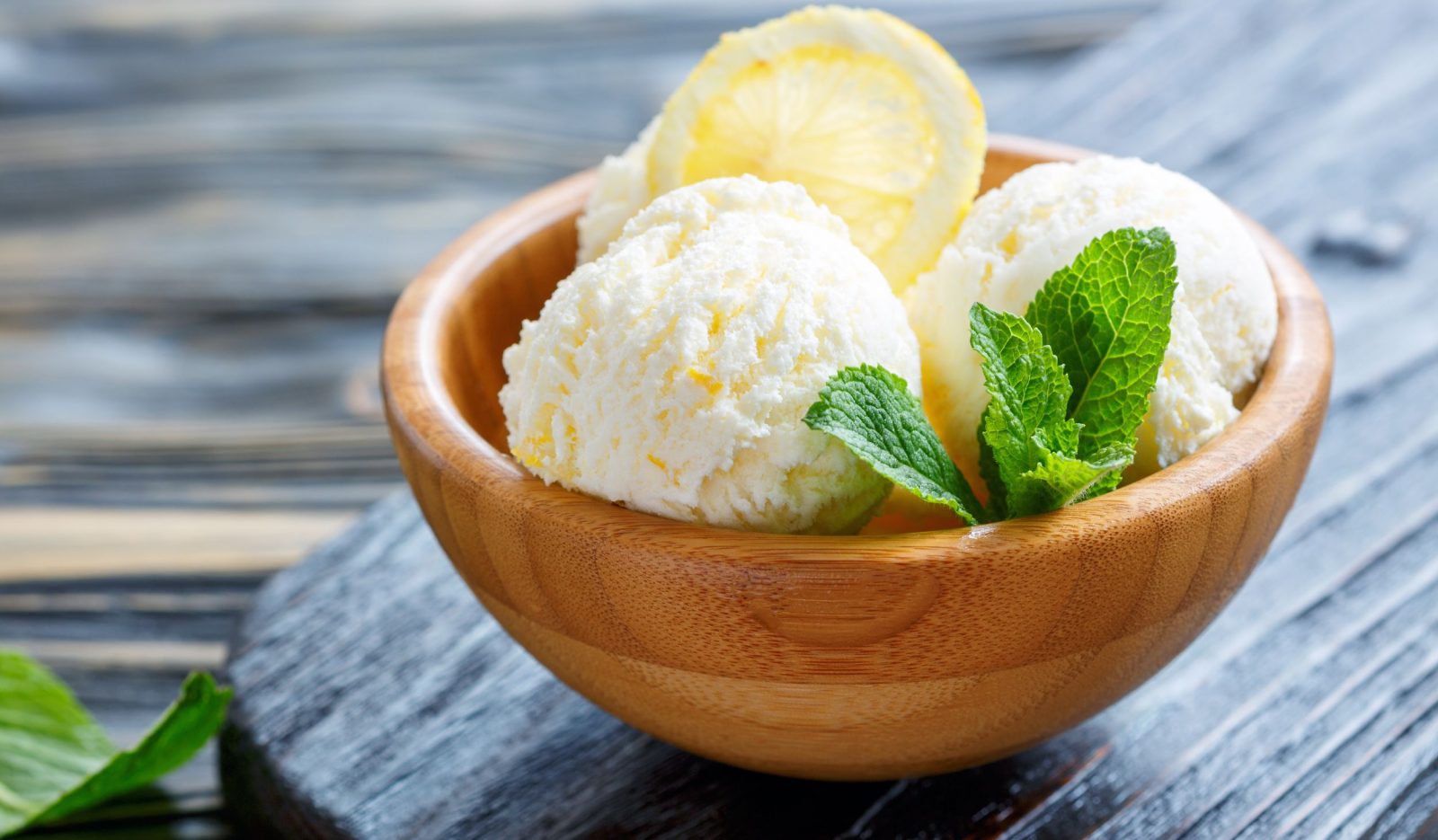 Лимонное мороженое десерты,мороженое