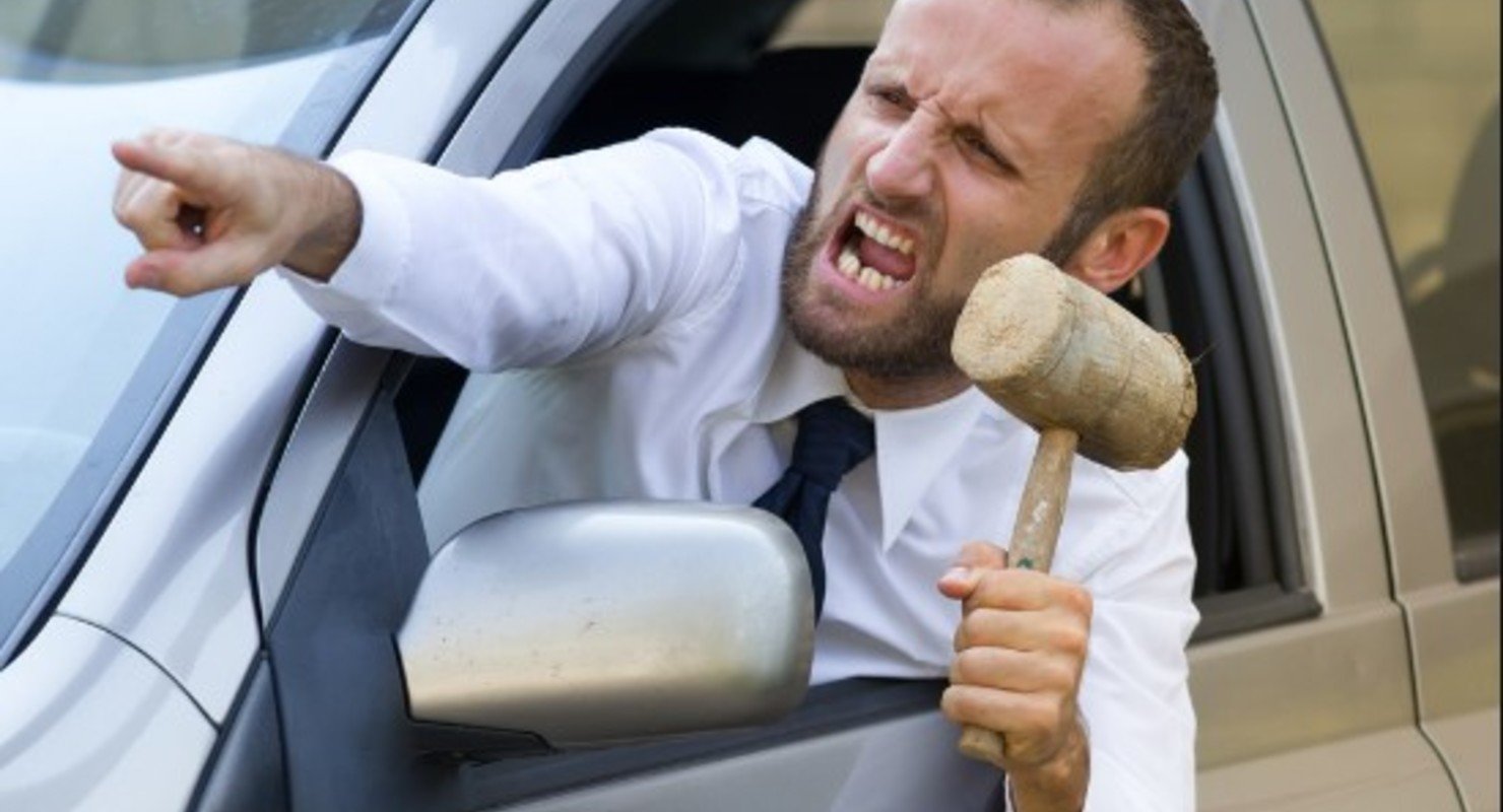 Опрос: самые агрессивные водители в России ездят на авто немецких марок