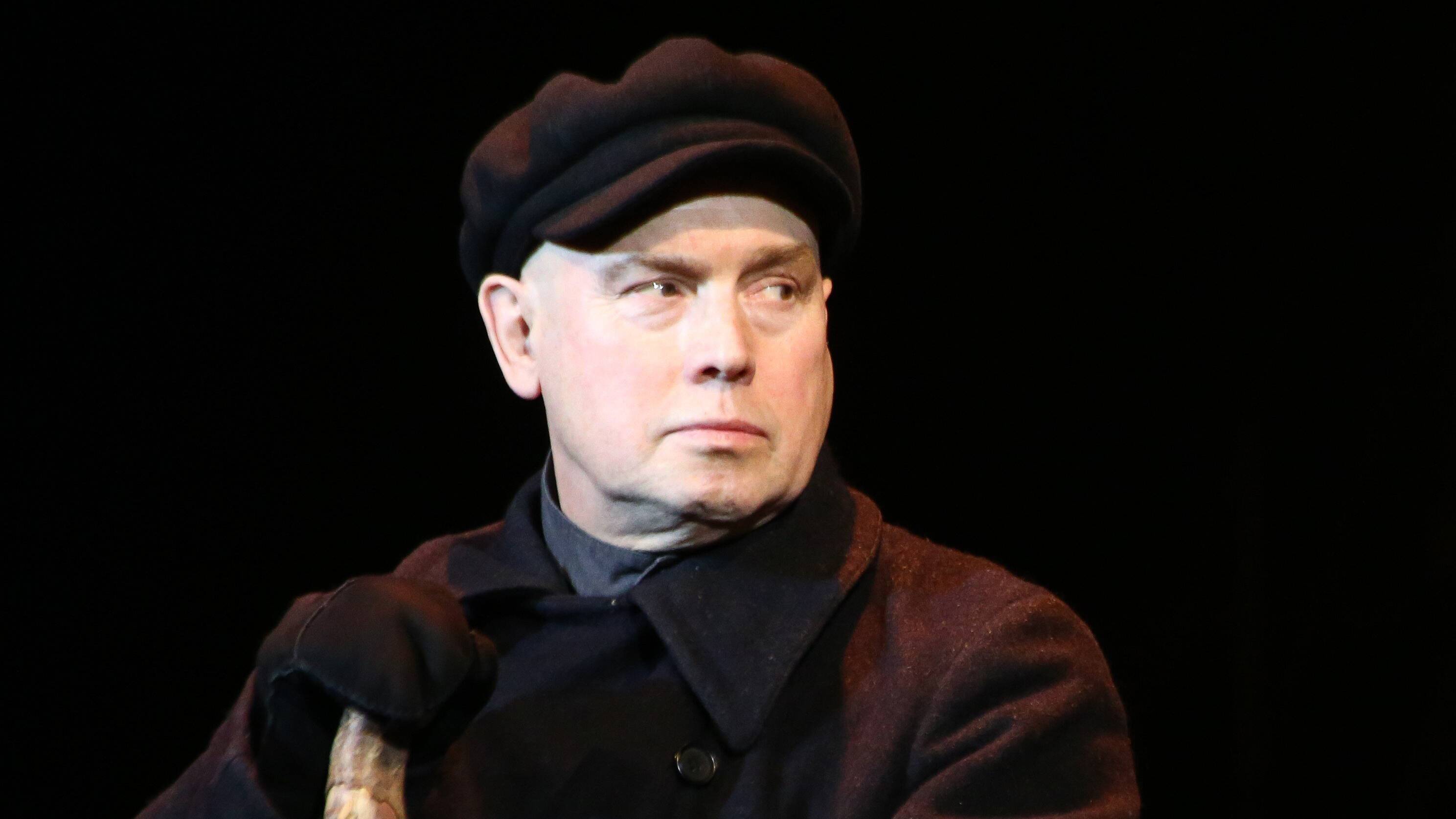 Актер Виктор Сухоруков не признал "созданный шпаной" фильм "Брат-3"