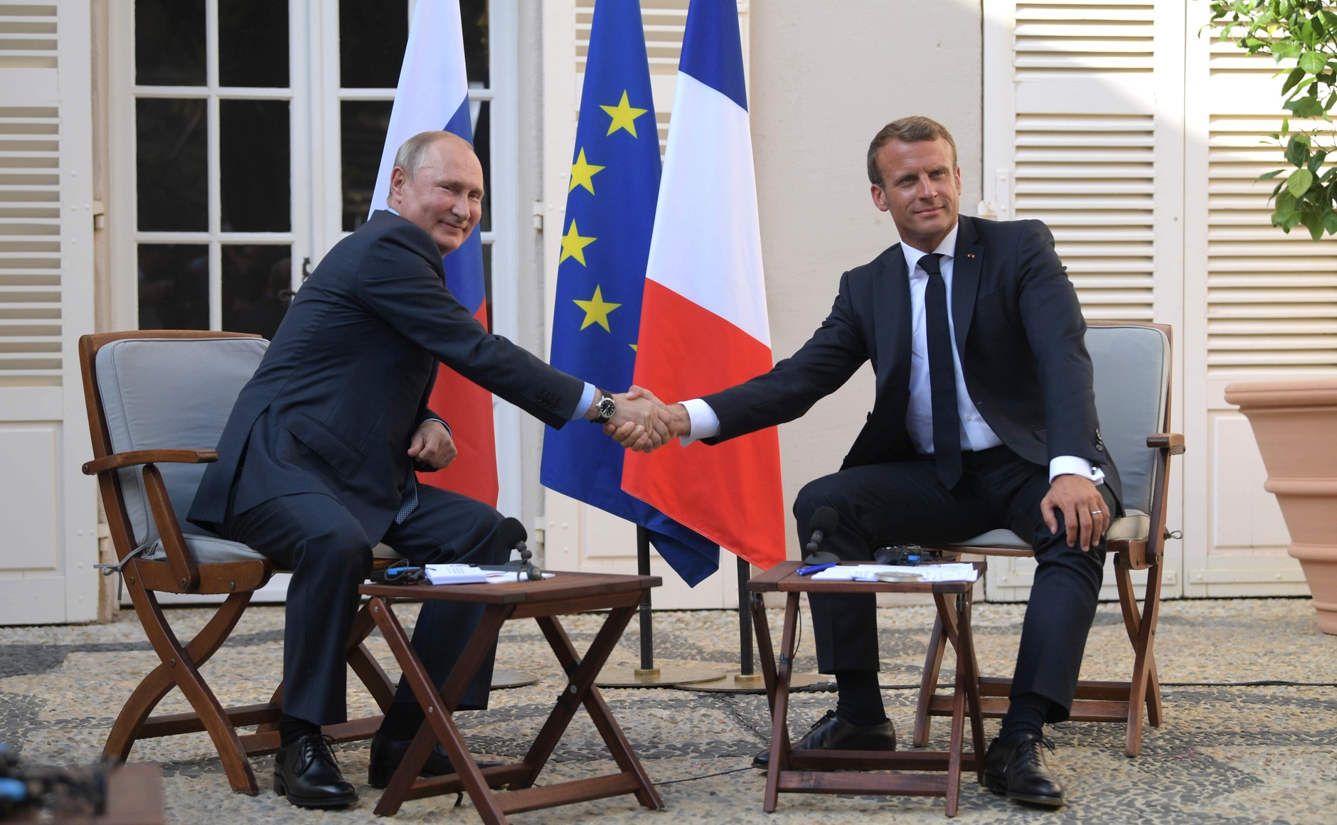 Во Франции надеются на снижение напряженности в отношениях Запада с Россией