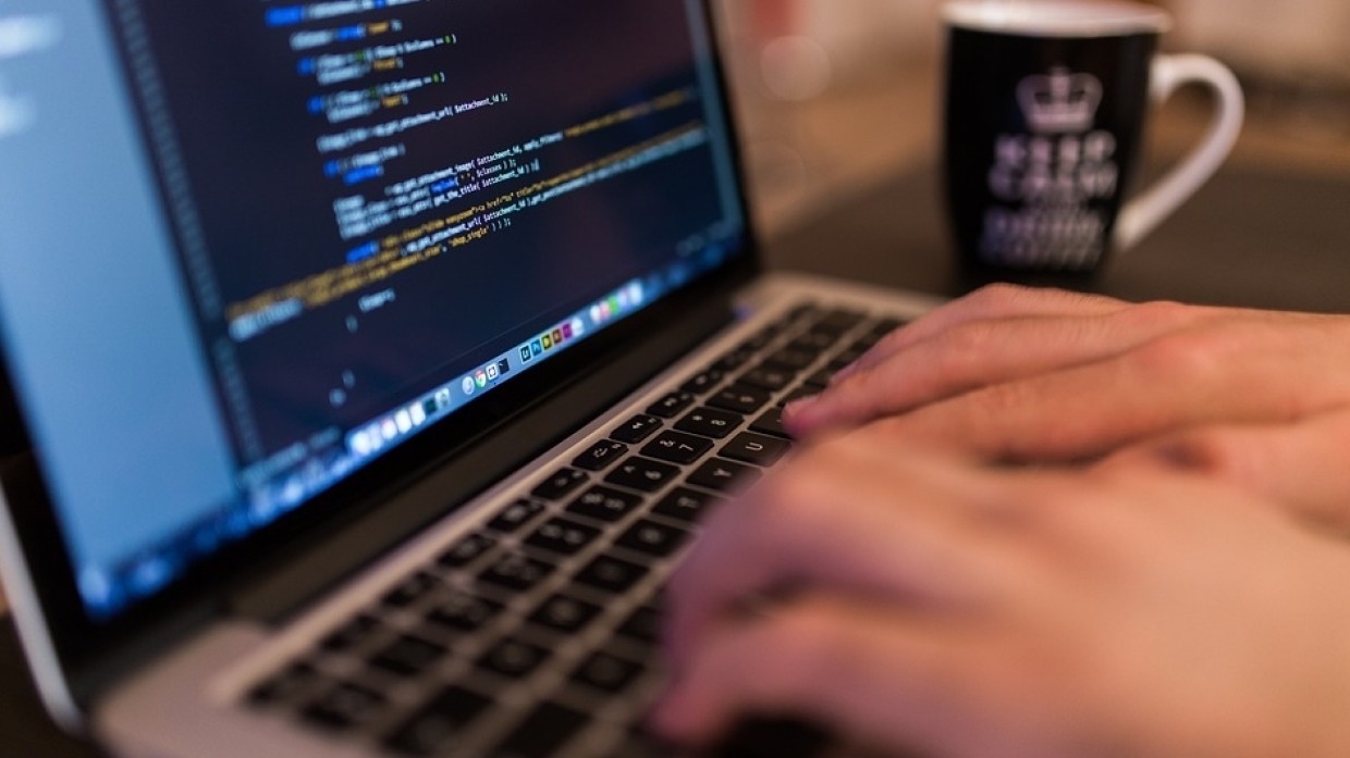 США бездоказательно обвинили Россию в укрытии большого количества хакеров