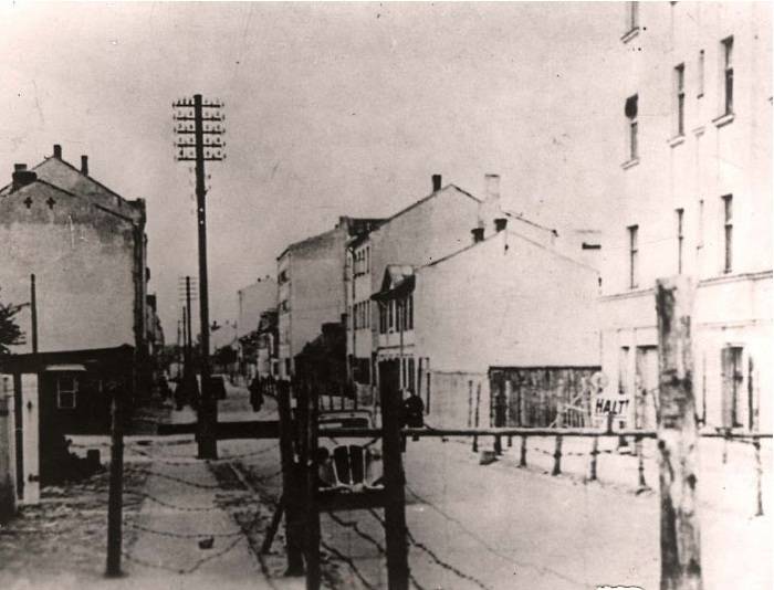 Людоед Цукурс снова в фаворе Людоед Цукурс снова в фаворе