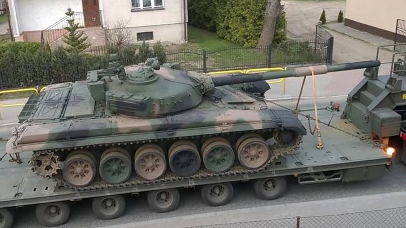 Украине передали танки Т-72М/М1: из чего состоит и на что способна броня этих стариков оружие