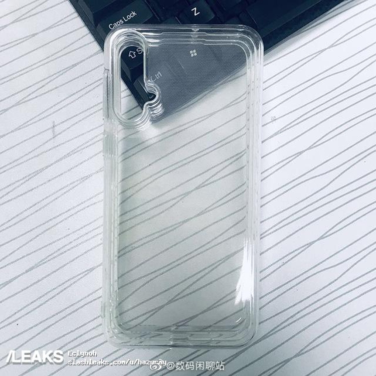 Фотографии чехла раскрывают особенности конструкции смартфона Huawei Nova 5 Фотографии чехла раскрывают особенности конструкции смартфона Huawei Nova 5 новости,смартфон,статья