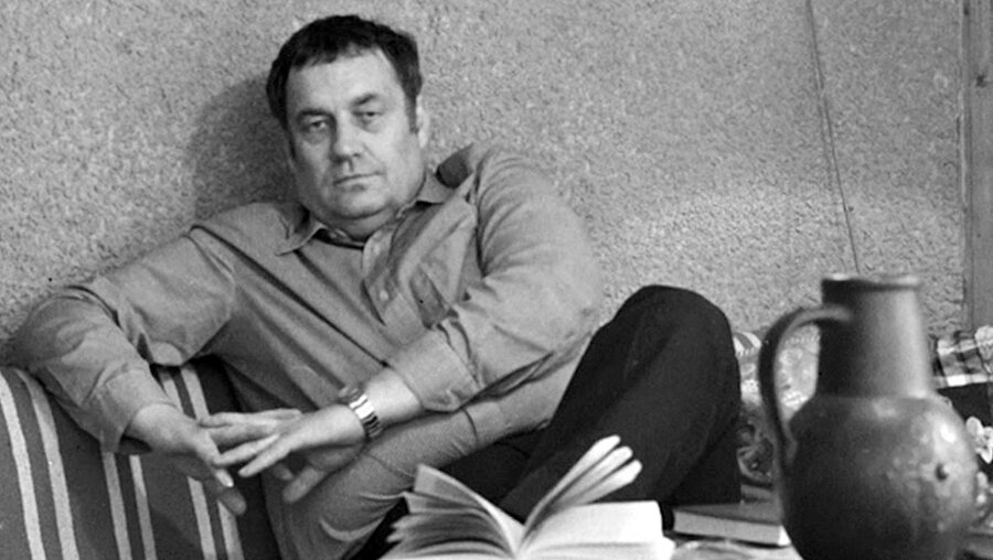 Карьерные виражи Эльдара Рязанова: золотой период и главные неудачи Карьерные виражи Эльдара Рязанова: золотой период и главные неудачи Звезды