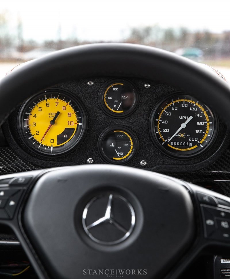 Американцы превратили классический Mercedes-Benz в безумный кастом Американцы превратили классический Mercedes-Benz в безумный кастом авто,автомобиль,автоновости,НОВОСТИ,тюнинг