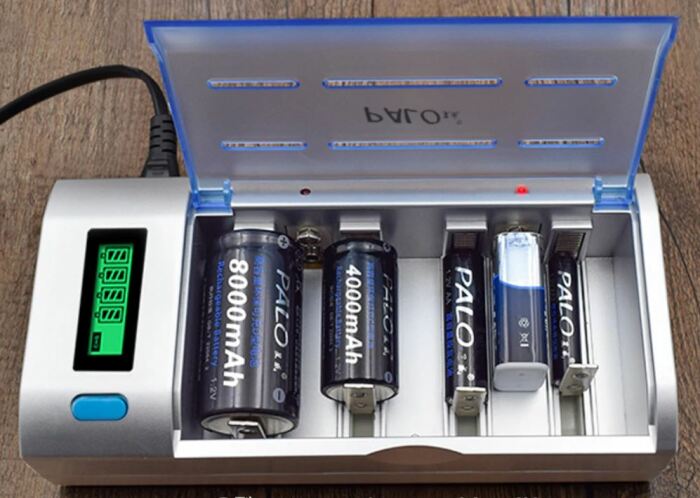 Батарейки можно зарядить. |Фото: vodolaz.su.