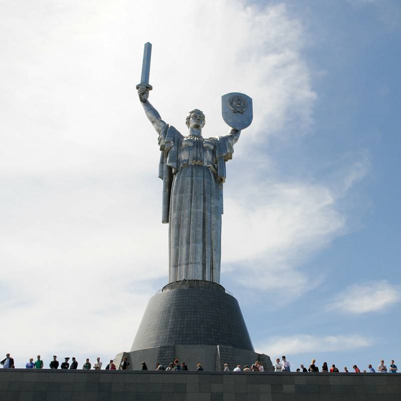 Кто придумал украинизацию Руси Кто придумал украинизацию Руси украина