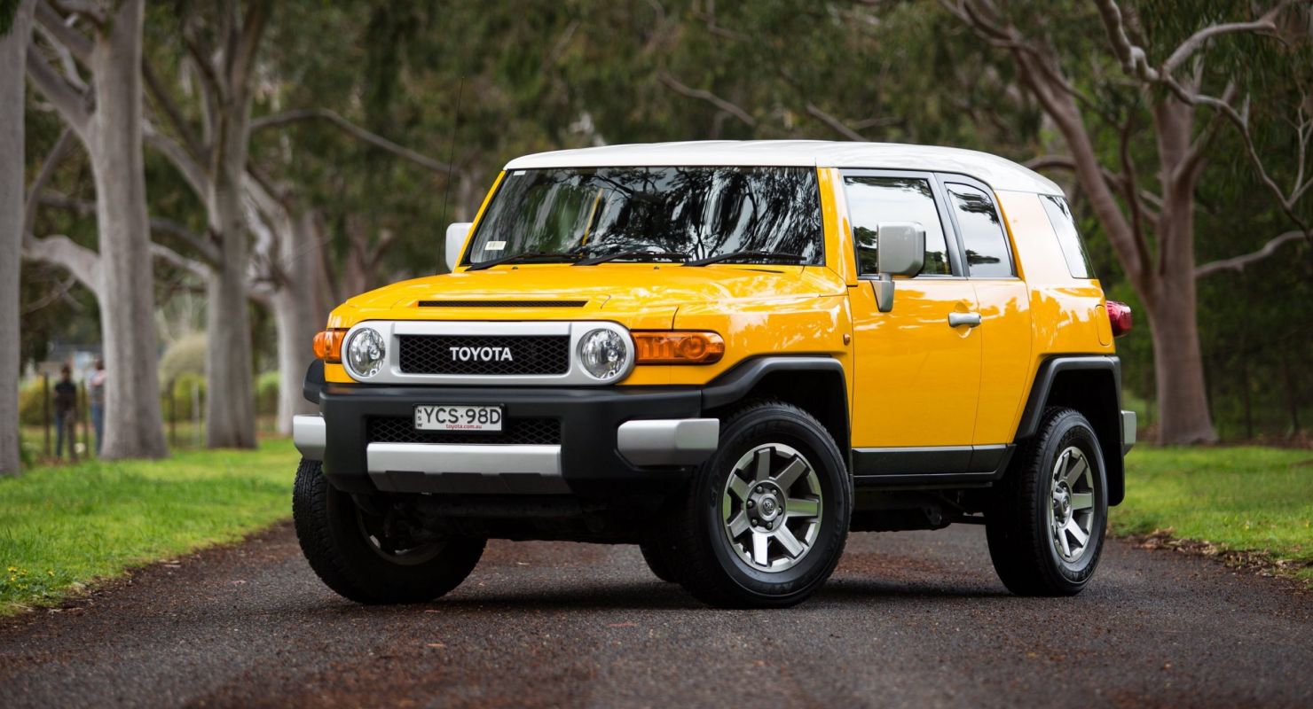 Недостатки внедорожника Toyota FJ Cruiser Автомобили