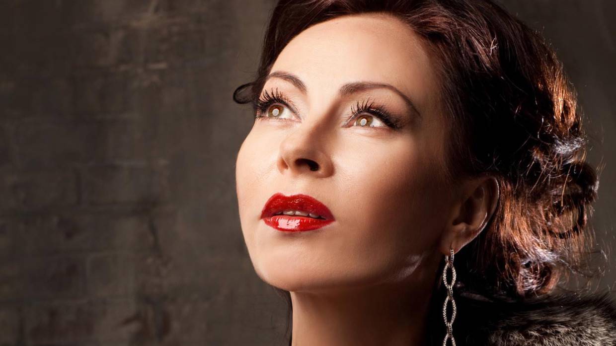 Пострадавшая при пожаре Хлебникова останется в больнице на Новый год