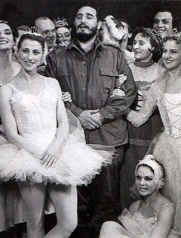 Фидель Кастро с артистами Большого театра, Москва, 1963  история, редкие, фото
