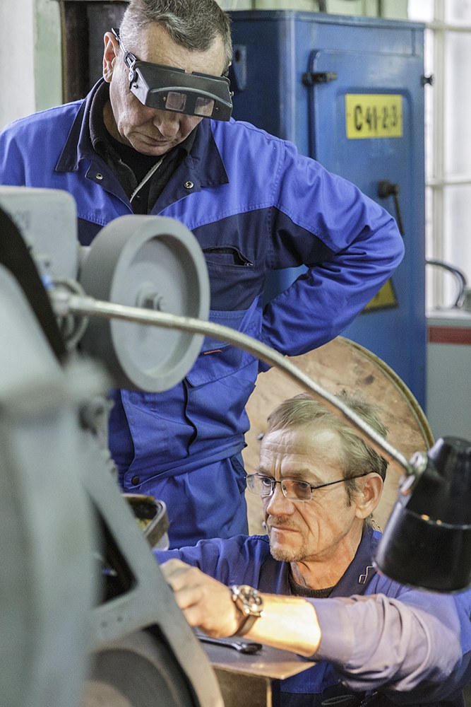 Как делают часы в России Как делают часы в России путешествия