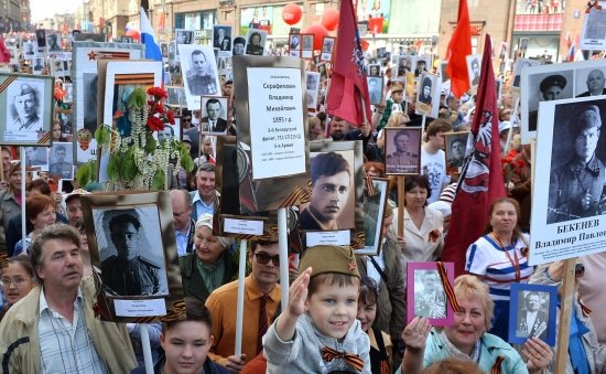 Более миллиона украинцев выйдут на акцию Бессмертный полк - националисты буянить боятся