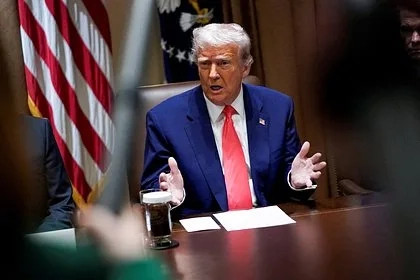 Трамп поручил своим чиновникам встретиться с представителями Ирана