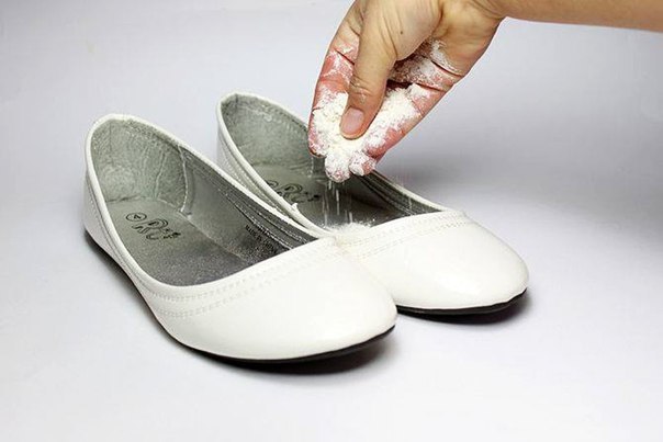 7 лайфхаков как избавиться от неприятного запаха обуви