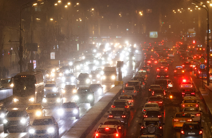 В Москве в связи с непогодой ожидаются девятибалльные пробки