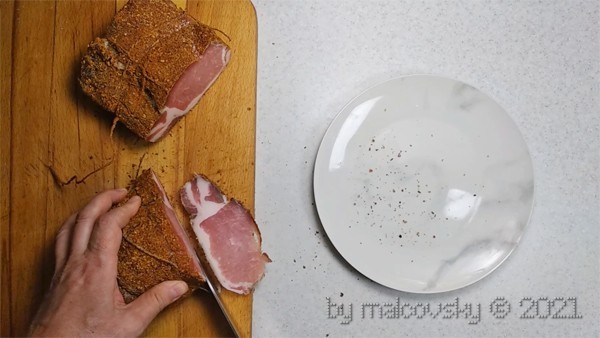 Свинина вяленая карбонад со специями закуски,мясные блюда