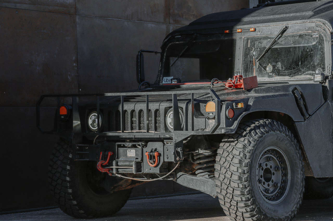 Японцы показали умение кастомизировать американские внедорожники Hummer Экономика