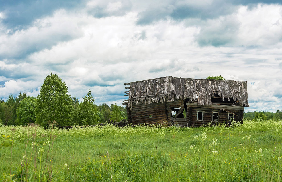Здания, мосты, церкви, заводы… Заброшенная Россия Здания, мосты, церкви, заводы… Заброшенная Россия путешествие