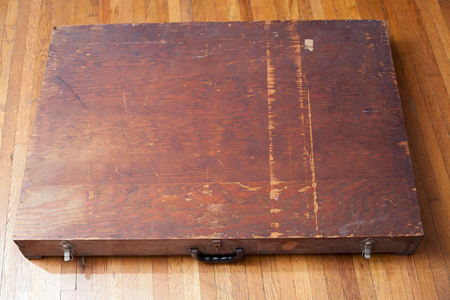 mystery-box-dumpster-ufo-conspiracy-ramtopan-11