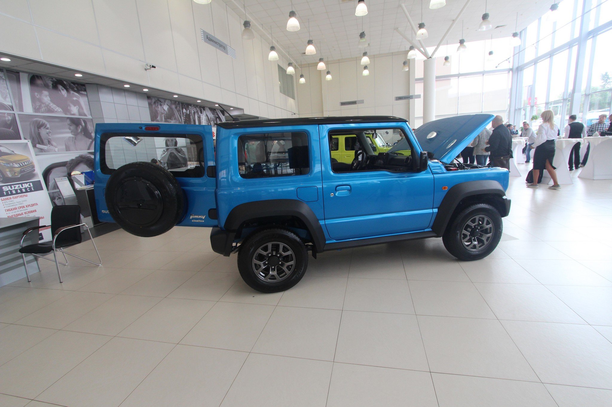 Новый Suzuki Jimny: старт продаж в России  suzuki jimny,авто и мото,автоновости,автосалон,НОВОСТИ,Россия