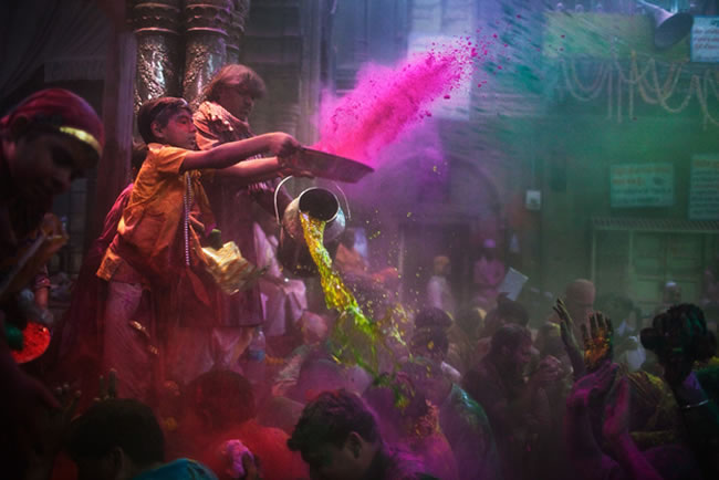 Holi-—-Celebrated-by-Hindus-Around-the-World