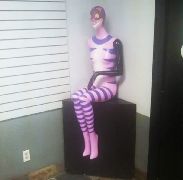 Манекен "Чеширский кот" алкоголь, опьянение, покупка