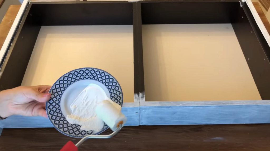 Как сделать письменный стол из старых мебельных ящиков