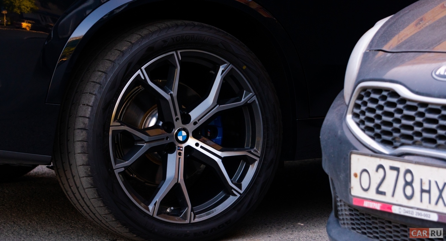 Раскрыта причина популярности BMW X2 с механической трансмиссией Автомобили