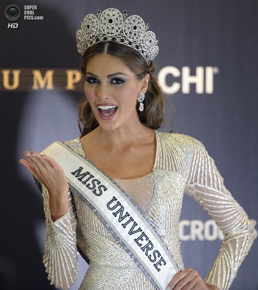  Người đẹp Venezuela đăng quang Hoa hậu Hoàn vũ 2013
