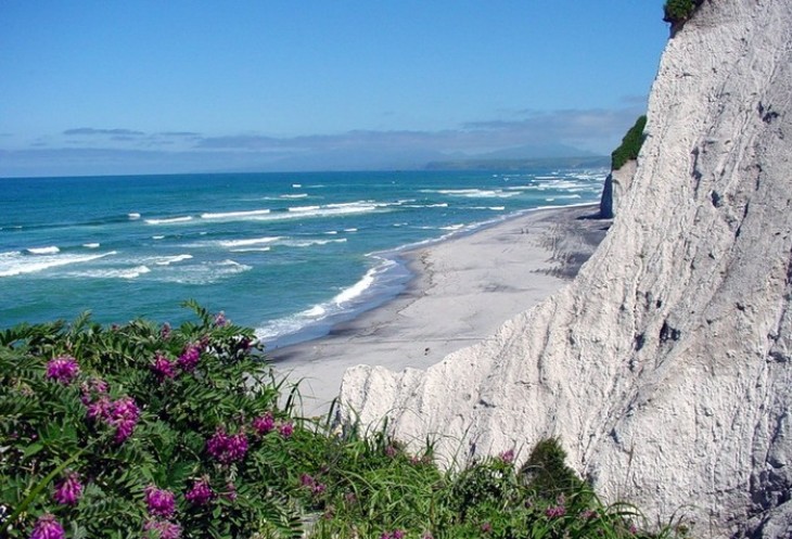 Курильские острова: романтика для истинных путешественников Курильские острова: романтика для истинных путешественников авиатур