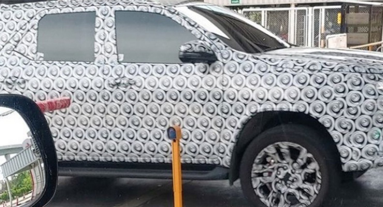 Рамный внедорожник Toyota Fortuner получит новую версию