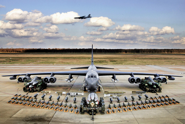 Главный бомбардировщик Холодной войны: история B-52
