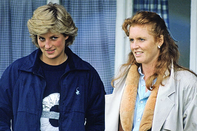 До Кейт и Меган: все об отношениях принцессы Дианы и Сары Фергюсон До Кейт и Меган: все об отношениях принцессы Дианы и Сары Фергюсон монархии